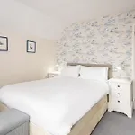 Host & - Farthings Hébergement de vacances