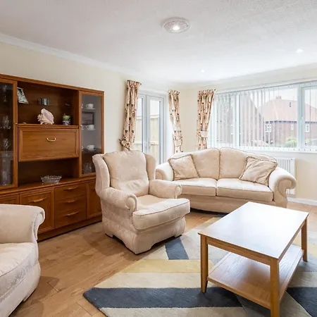 Holiday home Host & - Farthings