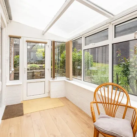 Host & - Farthings Tatil Evi Whitby